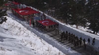 Sarıkamış Harekatı'nın 111. yılı anma etkinlikleri çerçevesinde Ay Yıldız Tören