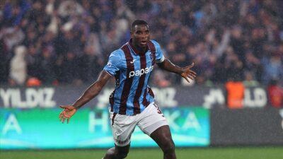 Trabzonspor'da kiralık olarak forma giydiği 2023-2024 sezonunda gösterdiği mücadeleyle iz