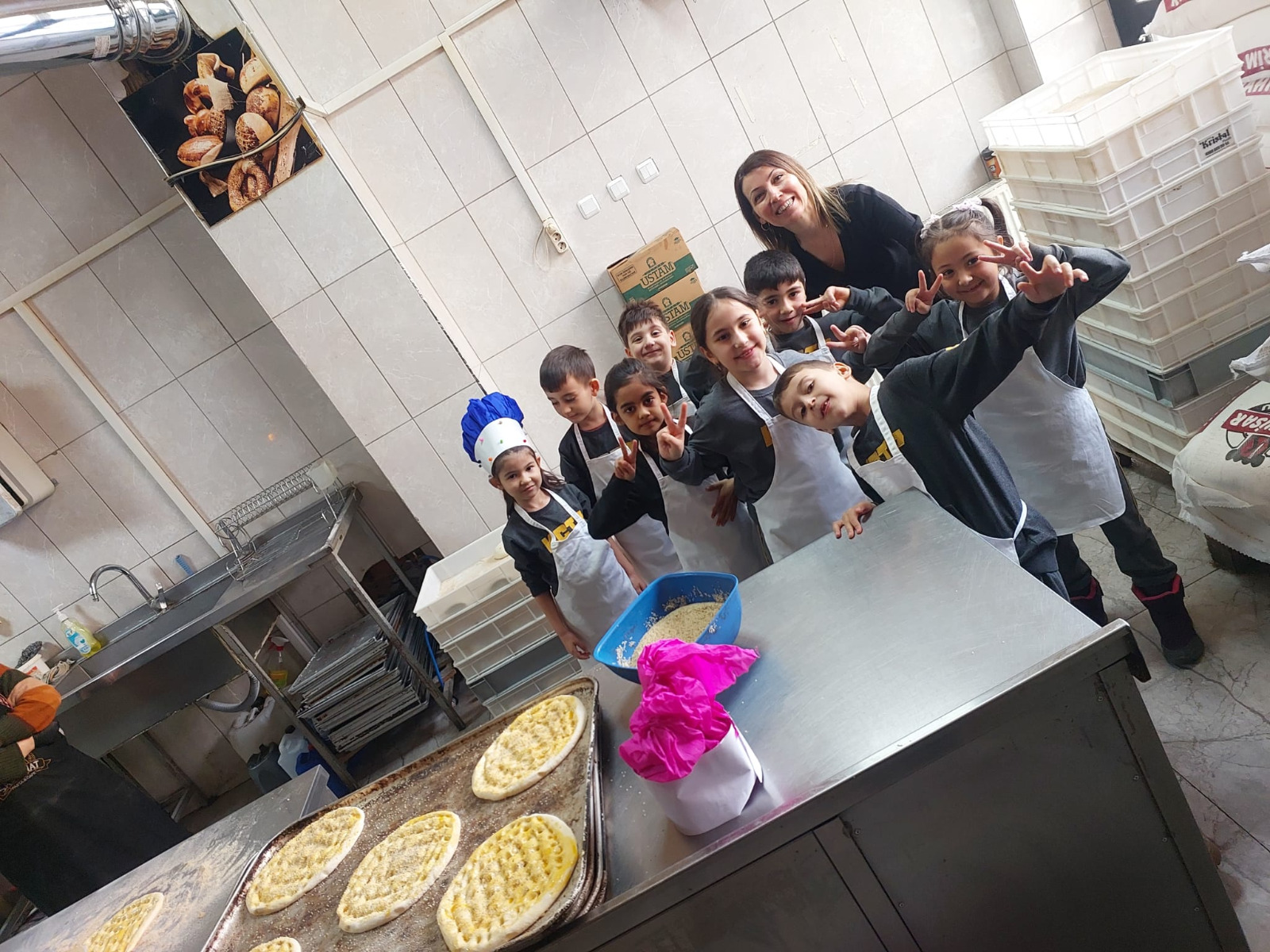 Kocatepe İlkokulu 1/B sınıfı öğrencileri, Ramazan ayı kapsamında düzenlenen etkinlikte