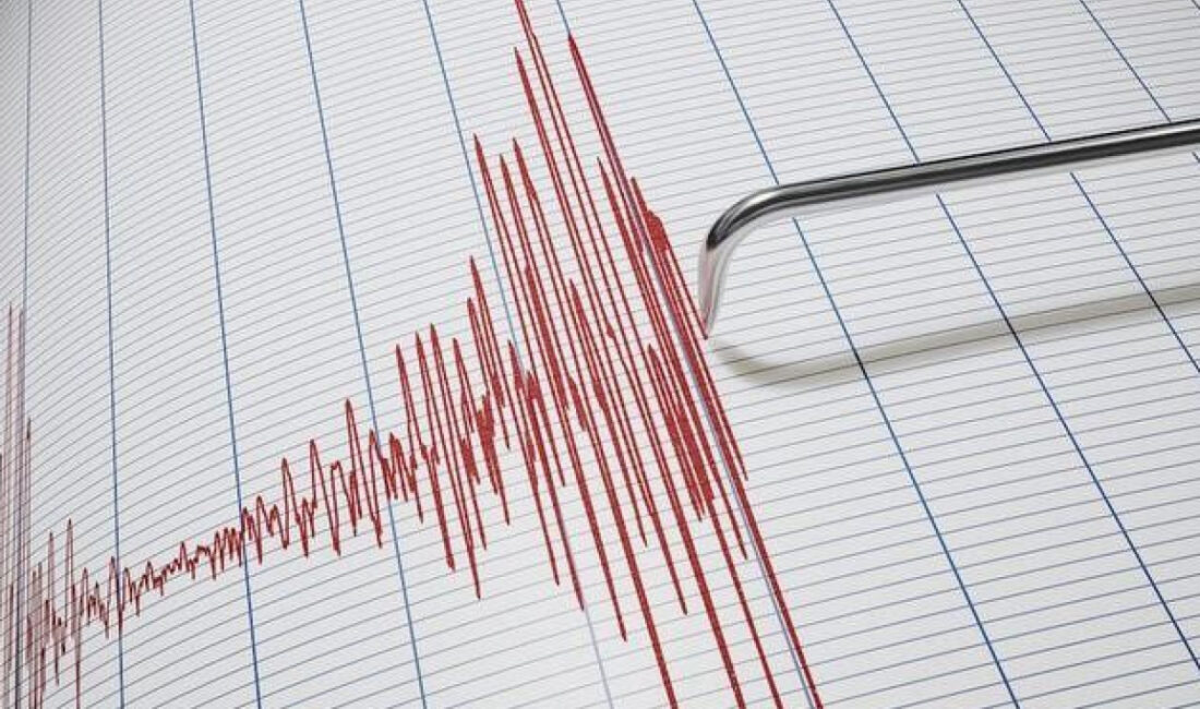 Malezya açıklarında 7.1 büyüklüğünde deprem meydana geldi.