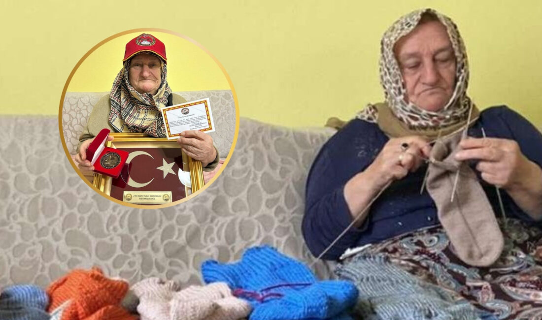 Afyonkarahisar'da ilerlemiş yaşına rağmen yıllardır el emeğiyle ördüğü çorapları sınır