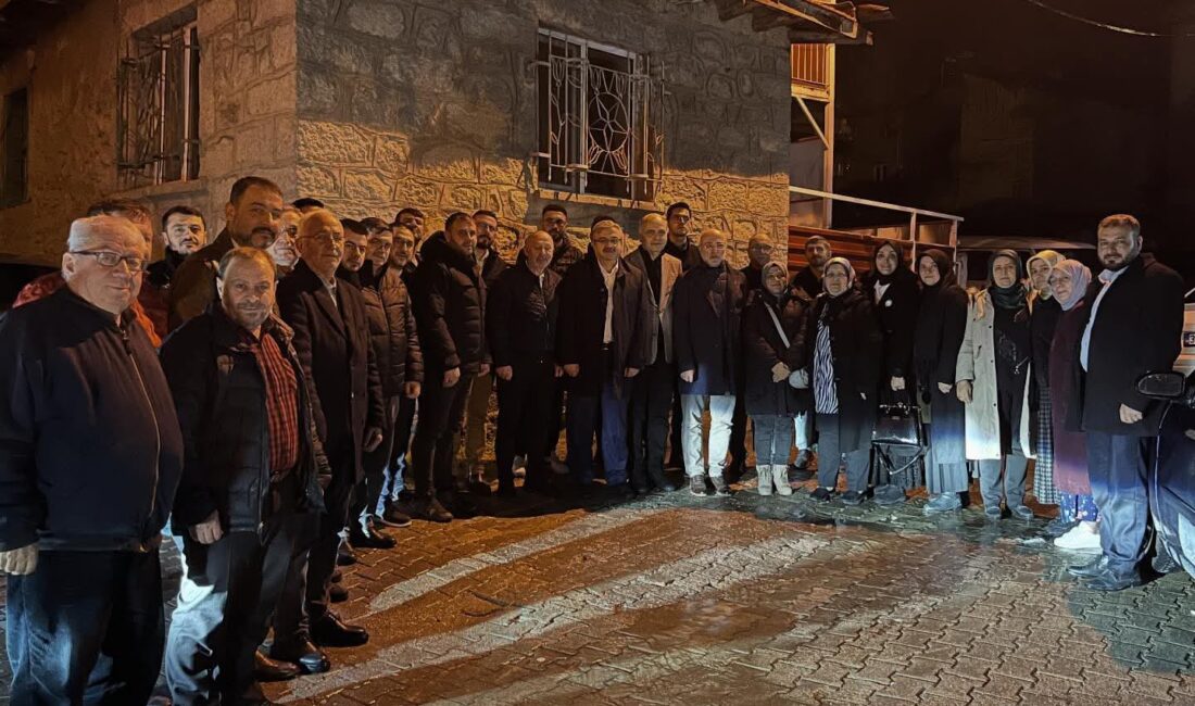 AK Parti Afyonkarahisar İl Başkanlığı tarafından Ramazan ayı kapsamında düzenlenen