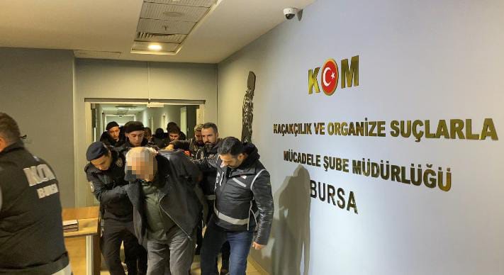 Bursa’nın Osmangazi ilçesinde bir iş yerine düzenlenen silahlı saldırıların ardından
