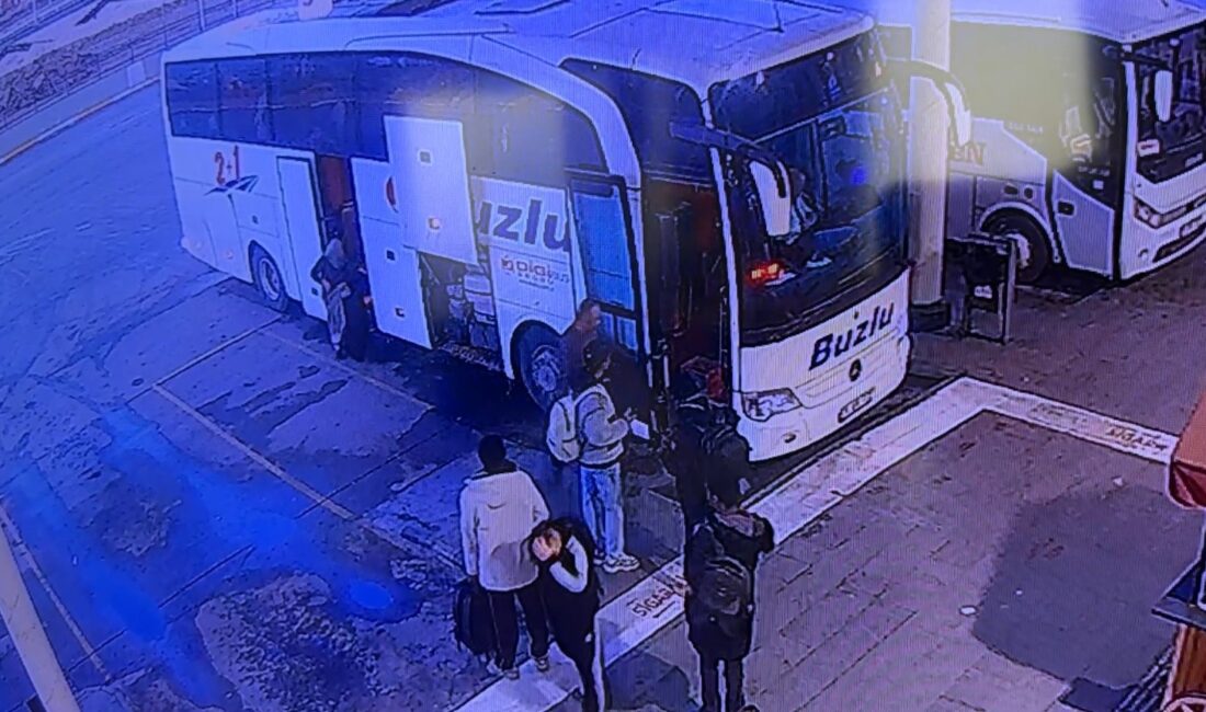 Antalya’nın Döşemealtı ilçesinde 8 kişinin ölümüyle sonuçlanan feci otobüs kazasına