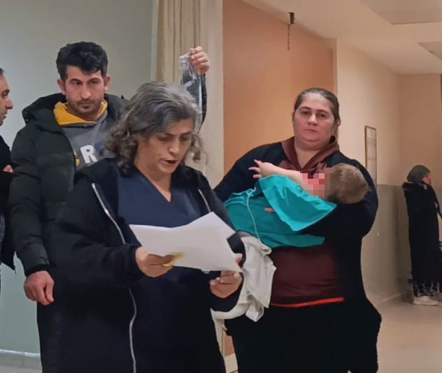 Bursa'nın İnegöl ilçesinde üzerine su ısıtıcısından dökülen kaynar su nedeniyle