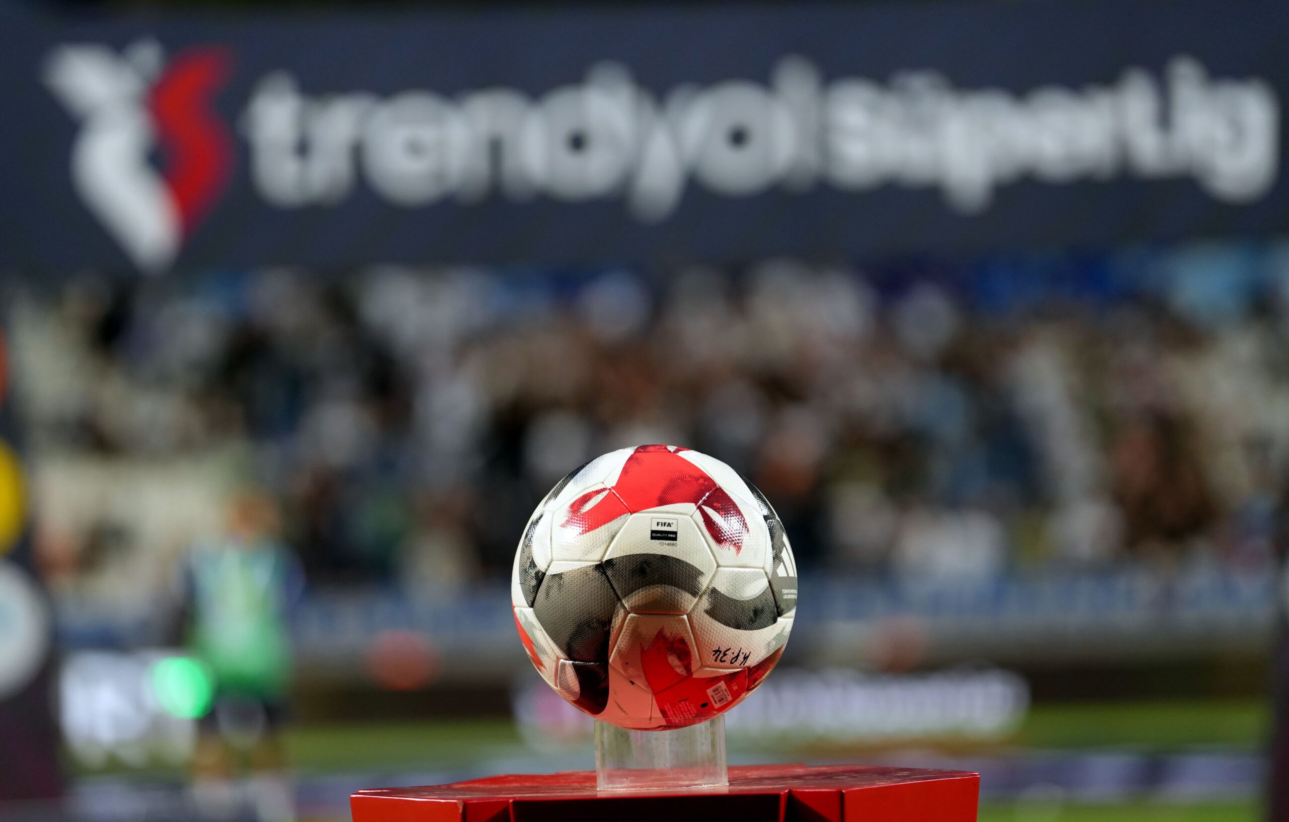 Trendyol Süper Lig'de 23. hafta yarın oynanacak tek karşılaşmayla başlayacak.
