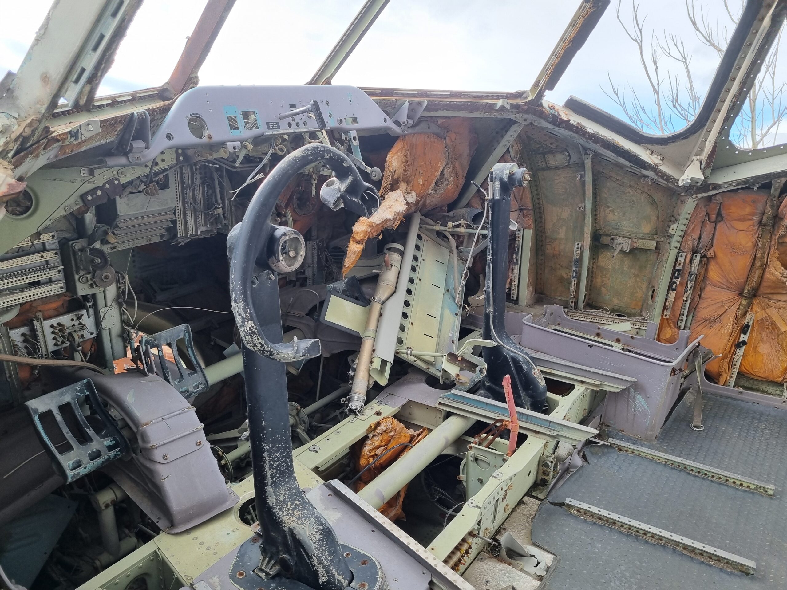 Bursa’da bir geri dönüşüm tesisinin sahasında bulunan dev Boeing 747