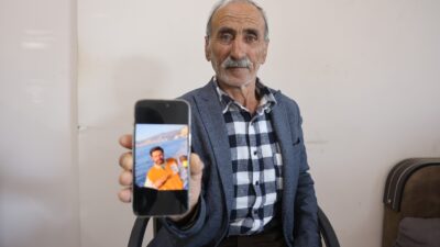 Antakya ilçesine bağlı Serinyol Mahallesi'nde yaşayan ve bipolar bozukluk tanısı