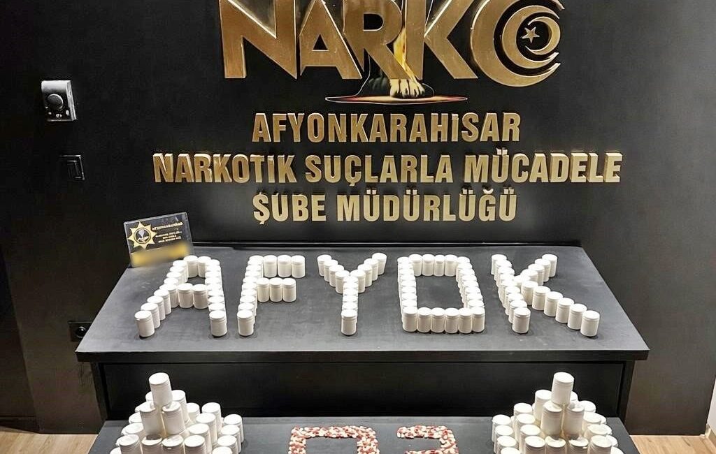 Afyonkarahisar İl Emniyet Müdürlüğü ekipleri tarafından yürütülen uyuşturucuyla mücadele çalışmaları