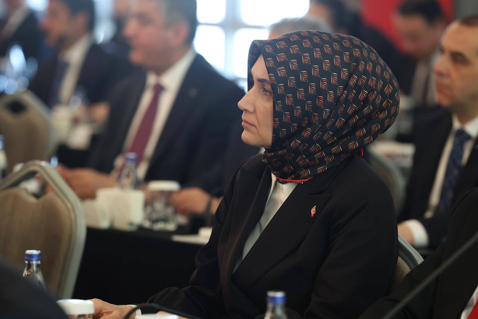 Afyonkarahisar Valisi Doç. Dr. Kübra Güran Yiğitbaşı, İçişleri Bakanlığı koordinasyonunda