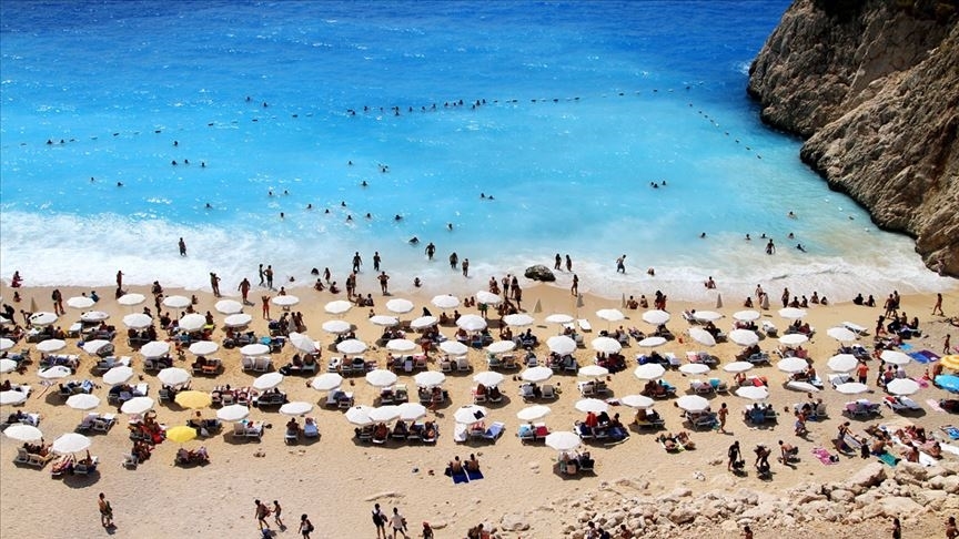 Akdeniz Turistik Otelciler ve İşletmeciler Birliği Başkanı Kavaloğlu, turizmde asıl