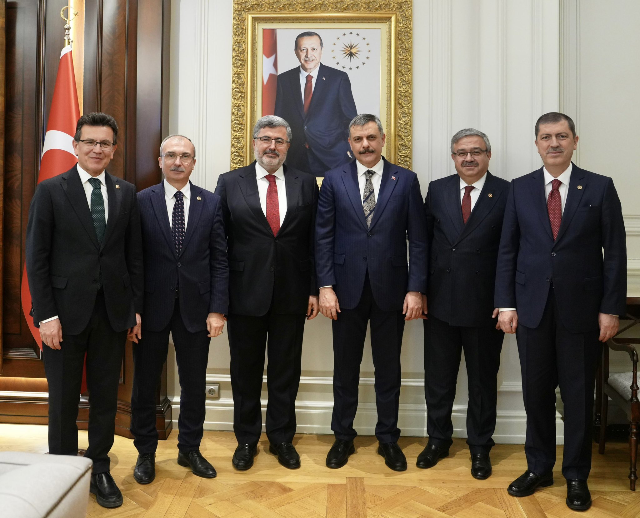 AK Parti Afyonkarahisar Milletvekili Ali Özkaya ve İbrahim Yurdunuseven, Cumhurbaşkanı