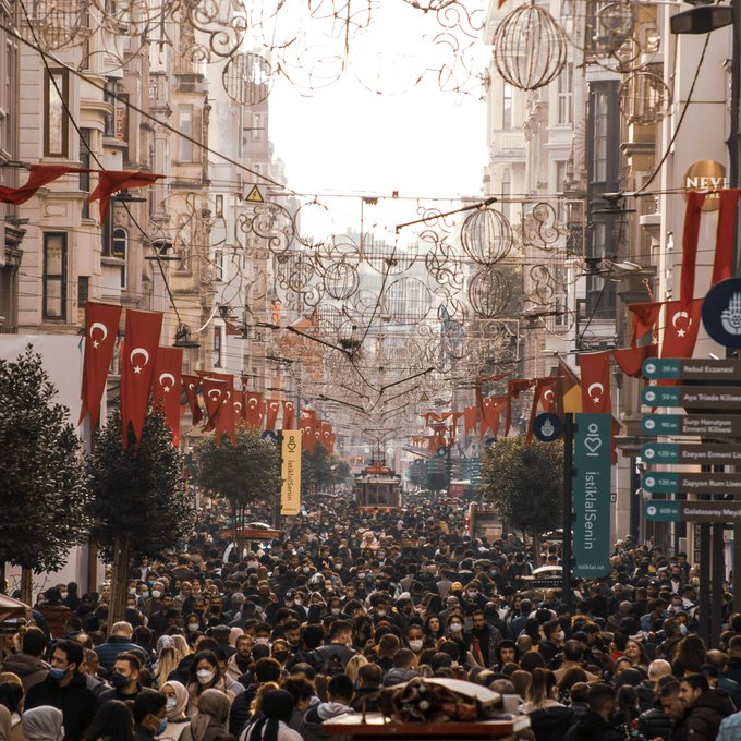 Türkiye İstatistik Kurumu tarafından paylaşılan güncel verilerle birlikte ülke nüfusunun