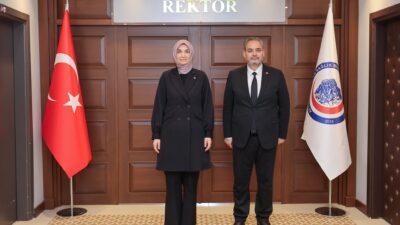 İçişleri Bakan Yardımcılığı görevine atanan Afyonkarahisar Valisi Doç. Dr. Kübra