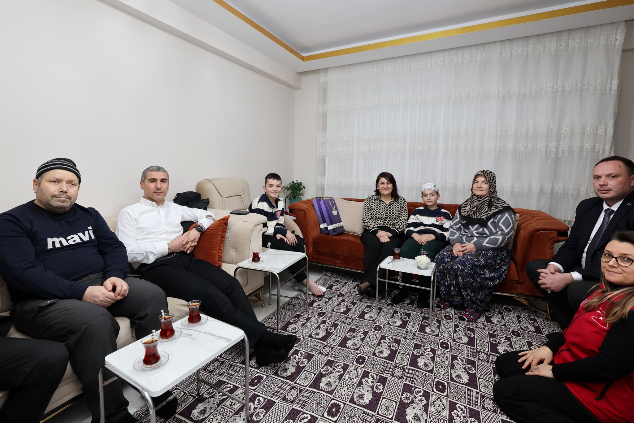 Afyonkarahisar’ın yeni Valisi Dr. Naci Aktaş, şehrin mülki amiri olarak