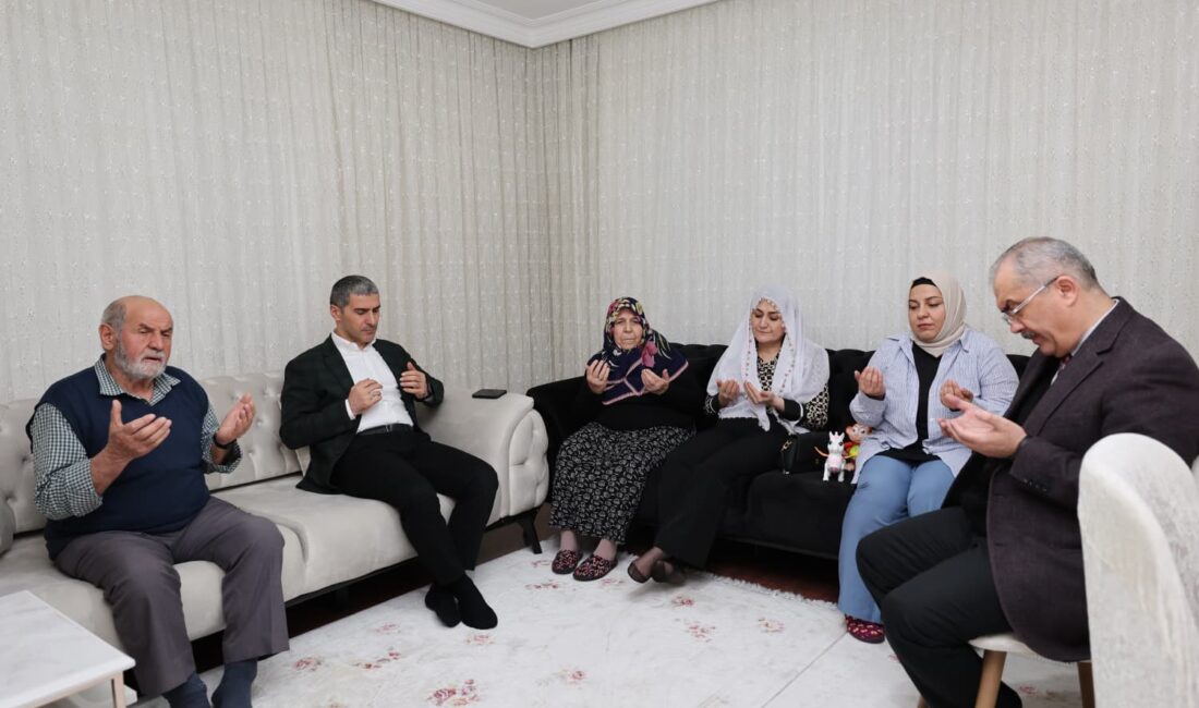 Afyonkarahisar Valisi Dr. Naci Aktaş, göreve başlamasının ardından gerçekleştirdiği ilk