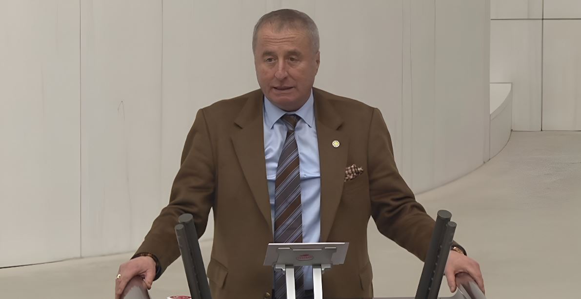 İYİ Parti Genel Başkan Yardımcısı ve Afyonkarahisar Milletvekili Hakan Şeref