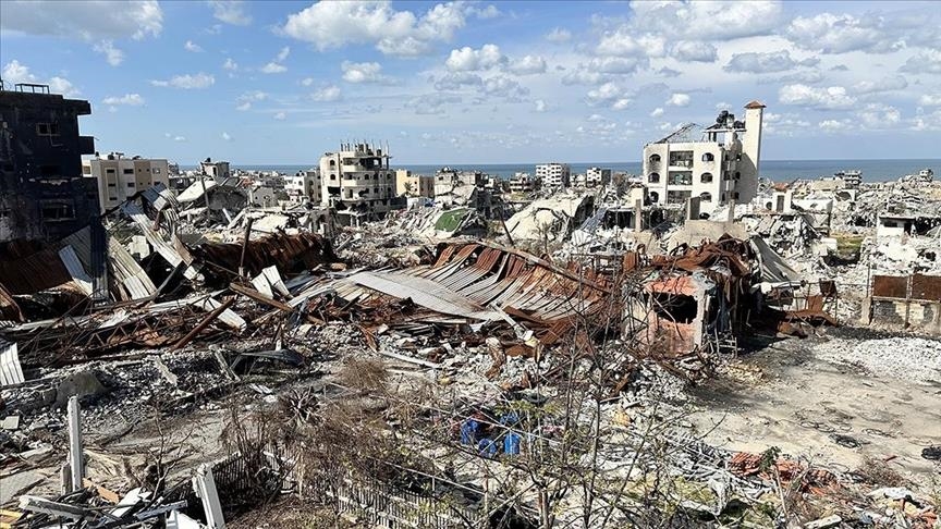İsrail ordusu, Gazze Şeridi'nin güneyindeki Han Yunus ile kuzeyindeki Gazze