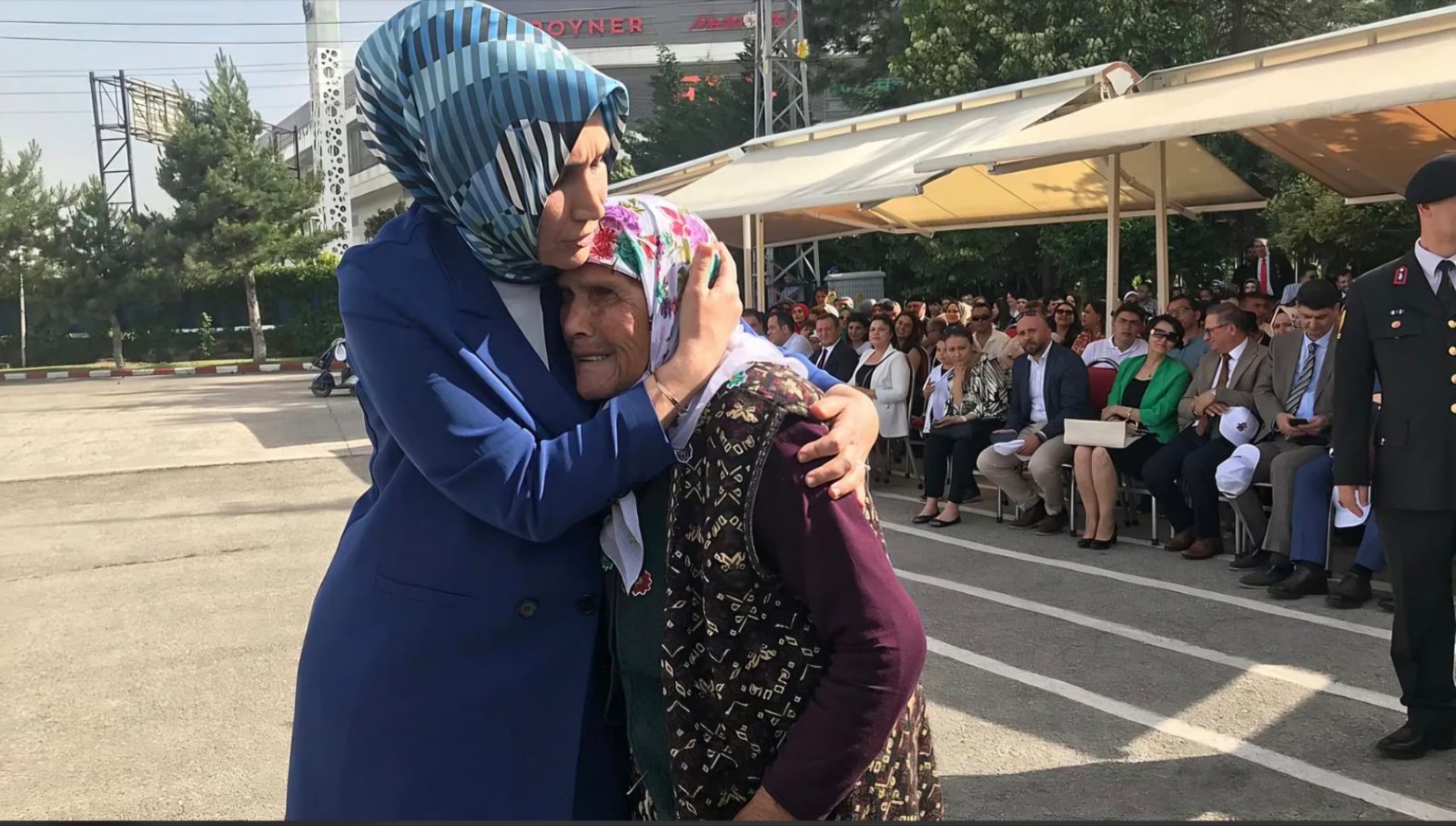 Afyonkarahisar’ın Şuhut ilçesine bağlı Bademli köyünde yaşayan, vatan uğruna evladını