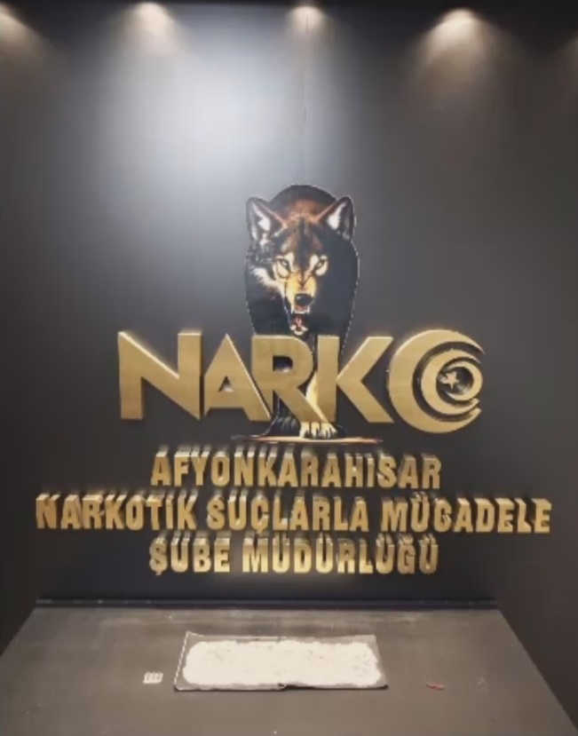 Emniyet Müdürlüğü ekiplerinin uyuşturucu ile mücadele çalışmaları kapsamında bir uygulama