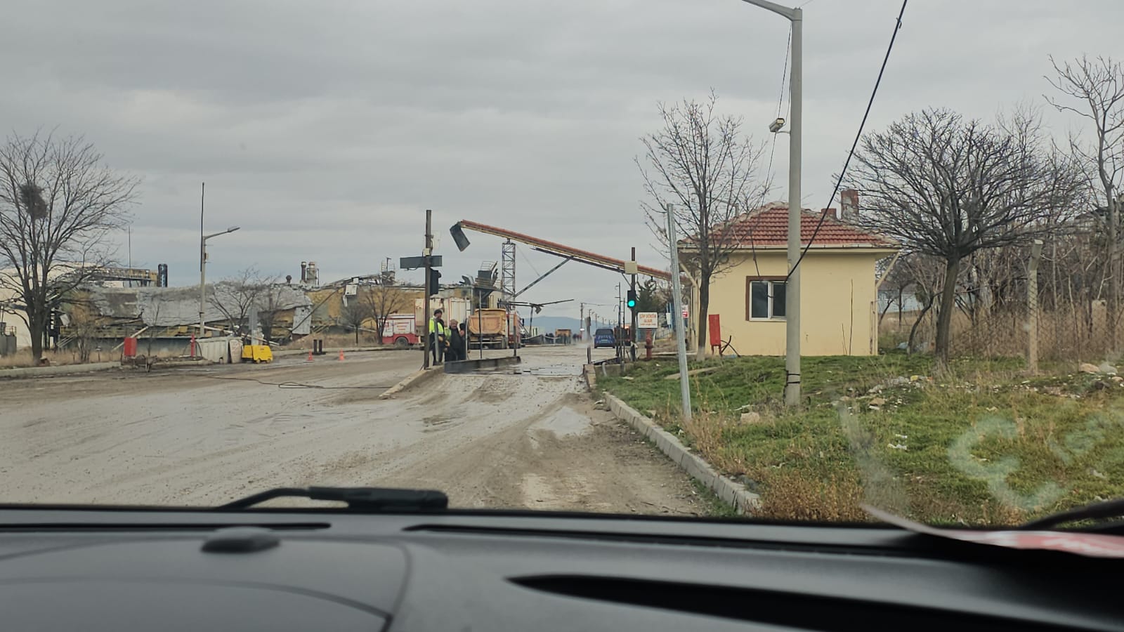 Afyonkarahisar’da Çevre Hizmetler Müdürlüğü kontrolünde faaliyet gösteren çöp bertaraf tesisinde
