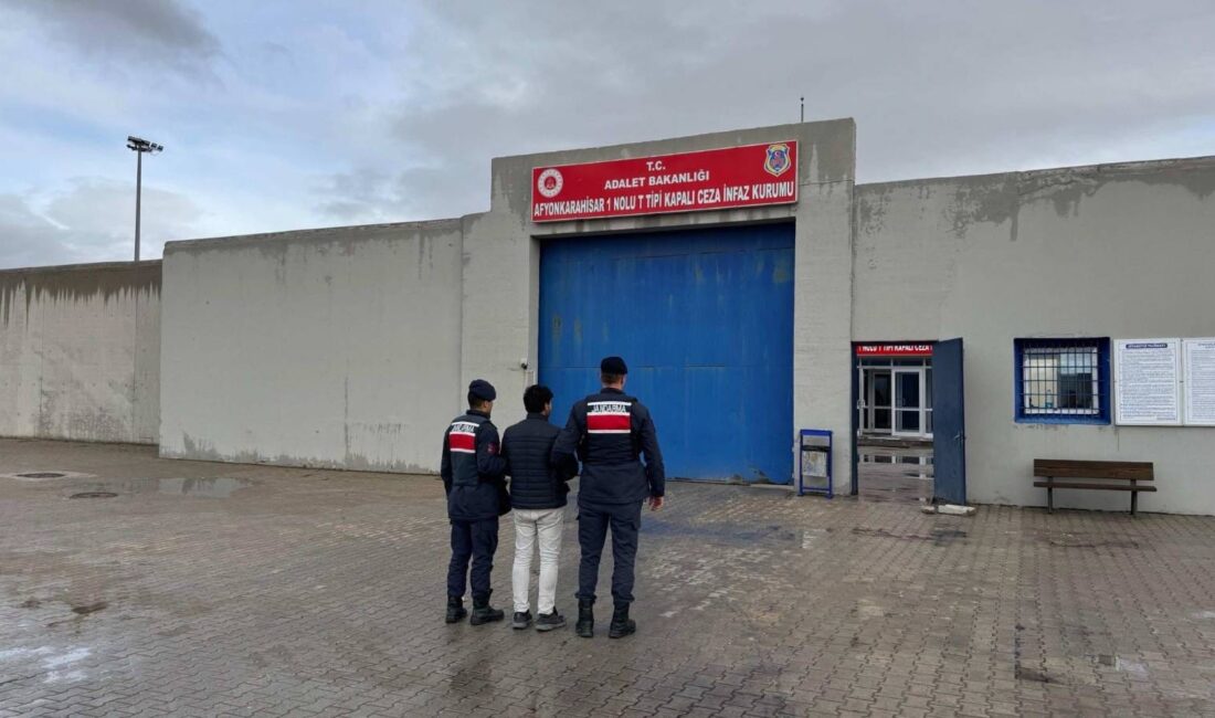 Afyonkarahisar İl Jandarma Komutanlığı ekipleri, kültürel mirasın korunmasına yönelik yürüttüğü