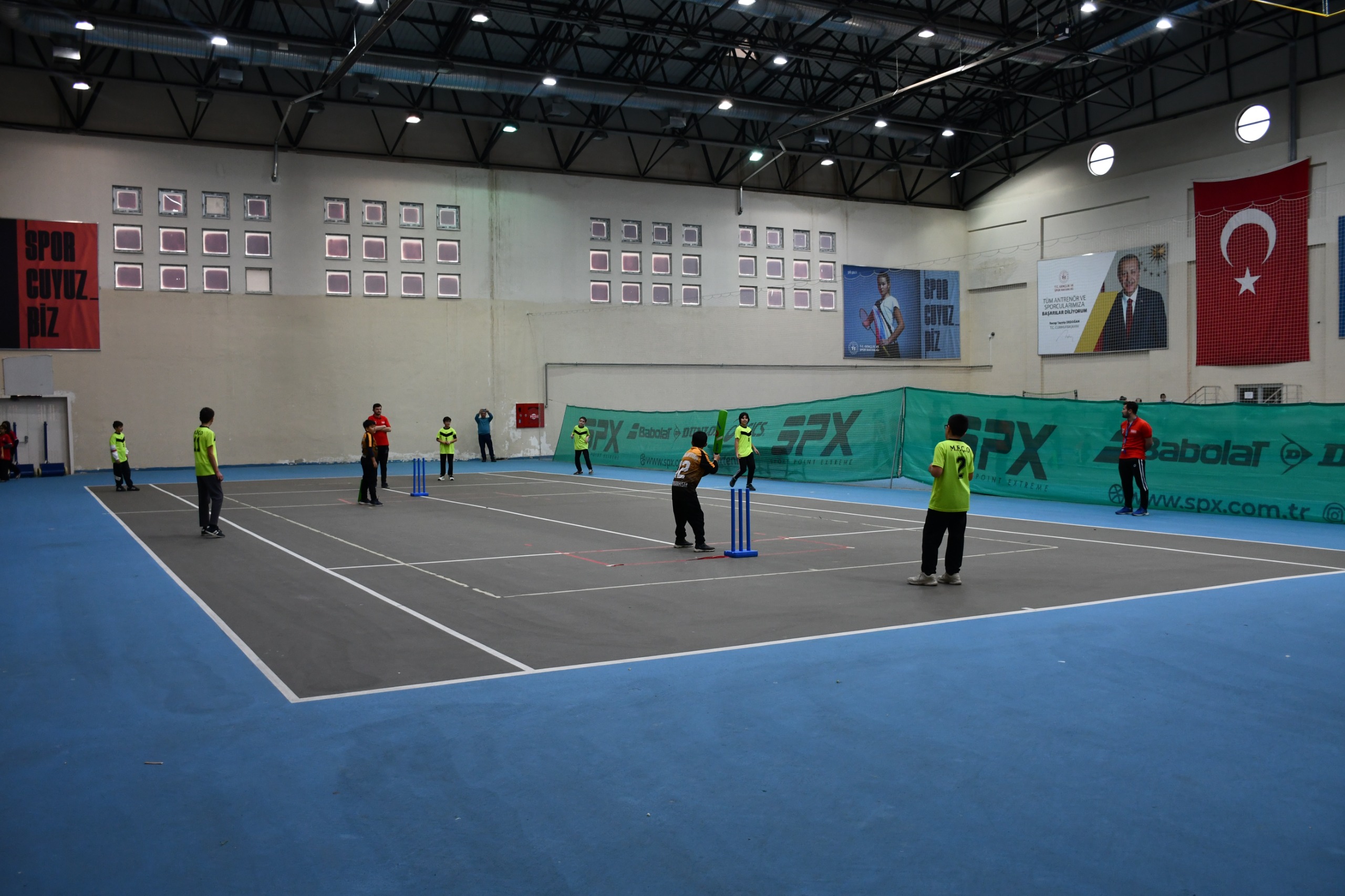 Afyonkarahisar Kocatepe Spor Kompleksi, son yıllarda popülerliği hızla artan kriket