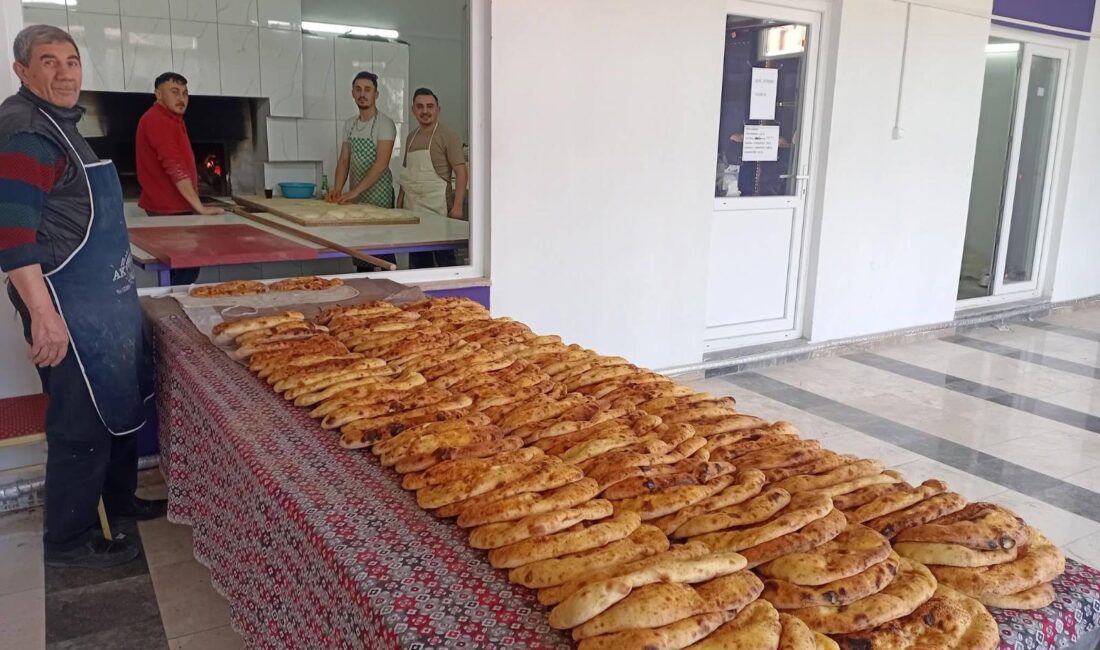 Afyonkarahisar'ın İhsaniye ilçesine bağlı Bozüyük Köyü Muhtarlığı tarafından ramazan ayı