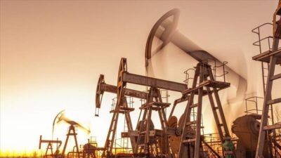 Körfez bölgesi, günlük yaklaşık 30 milyon varillik petrol üretimiyle dünya