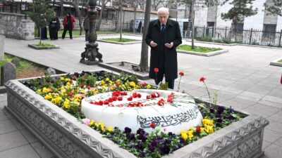 Milliyetçi Hareket Partisi (MHP) Genel Başkanı Devlet Bahçeli, vefatının 17.