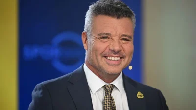 Süper Lig’in dev kulüplerinden Fenerbahçe’nin başkanı Sadettin Saran, İstanbul Ataşehir’de