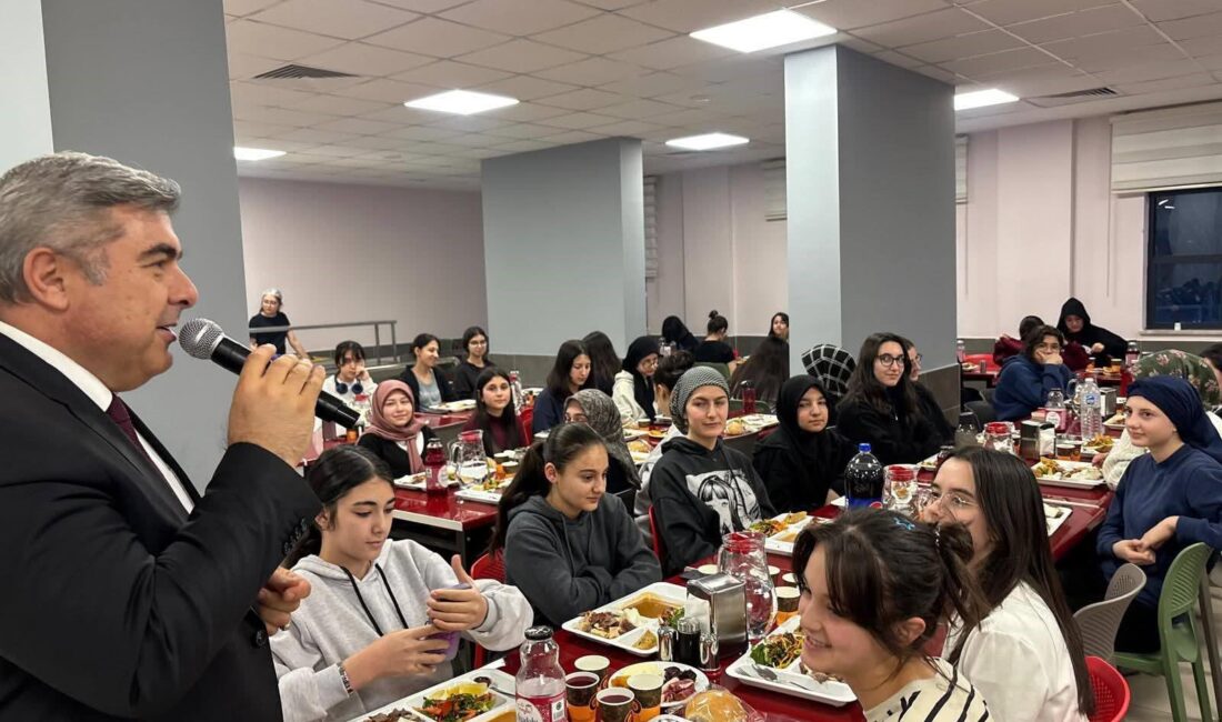Afyonkarahisar İl Milli Eğitim Müdürü Miraç Sünnetci, Ramazan ayının manevi