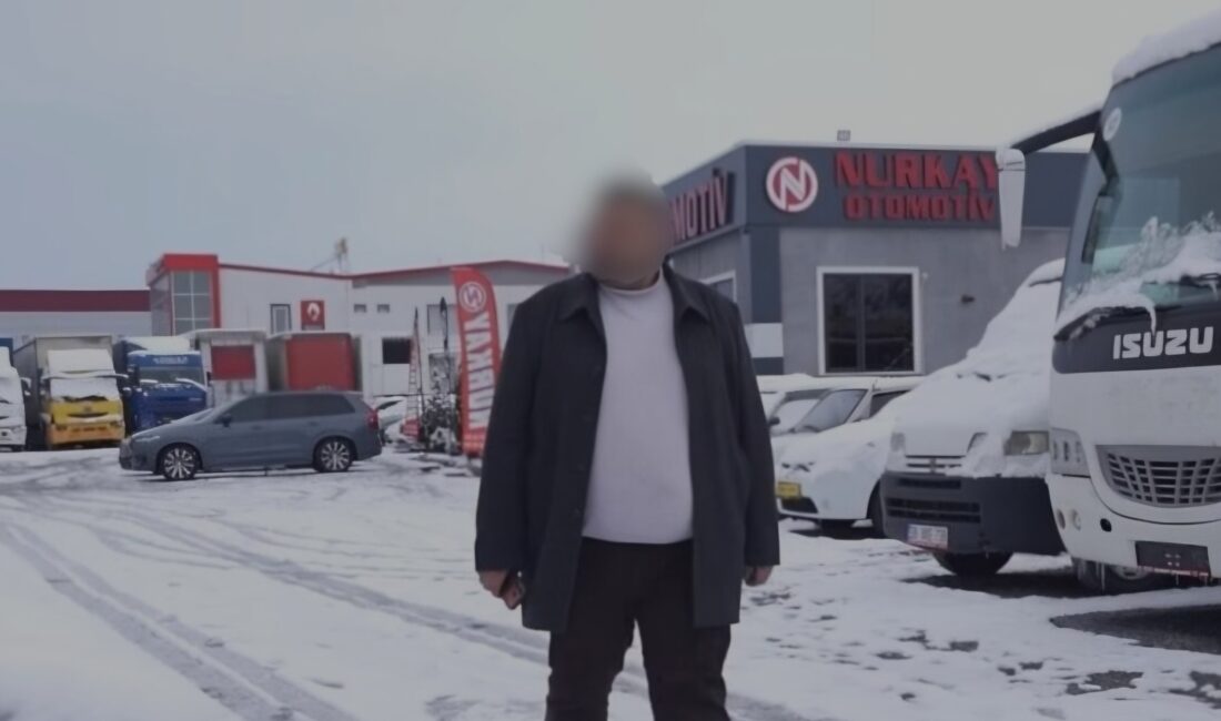 Kayseri’nin Kocasinan ilçesinde bir kadın, tartıştığı eşi tarafından silahla vurularak