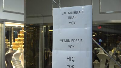 Bursa’da altın fiyatlarında yaşanan sert düşüşün ardından kuyumcular son yılların