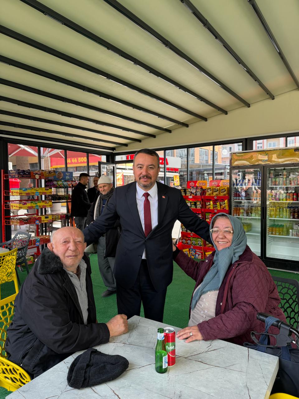 Sandıklı Belediye Başkanı Adnan Öztaş, Sandıklı Belediyesi tarafından hizmete açılan