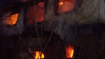 Afyonkarahisar’ın Sandıklı ilçesinde köy evinde çıkan yangın sonrası 78 yaşındaki