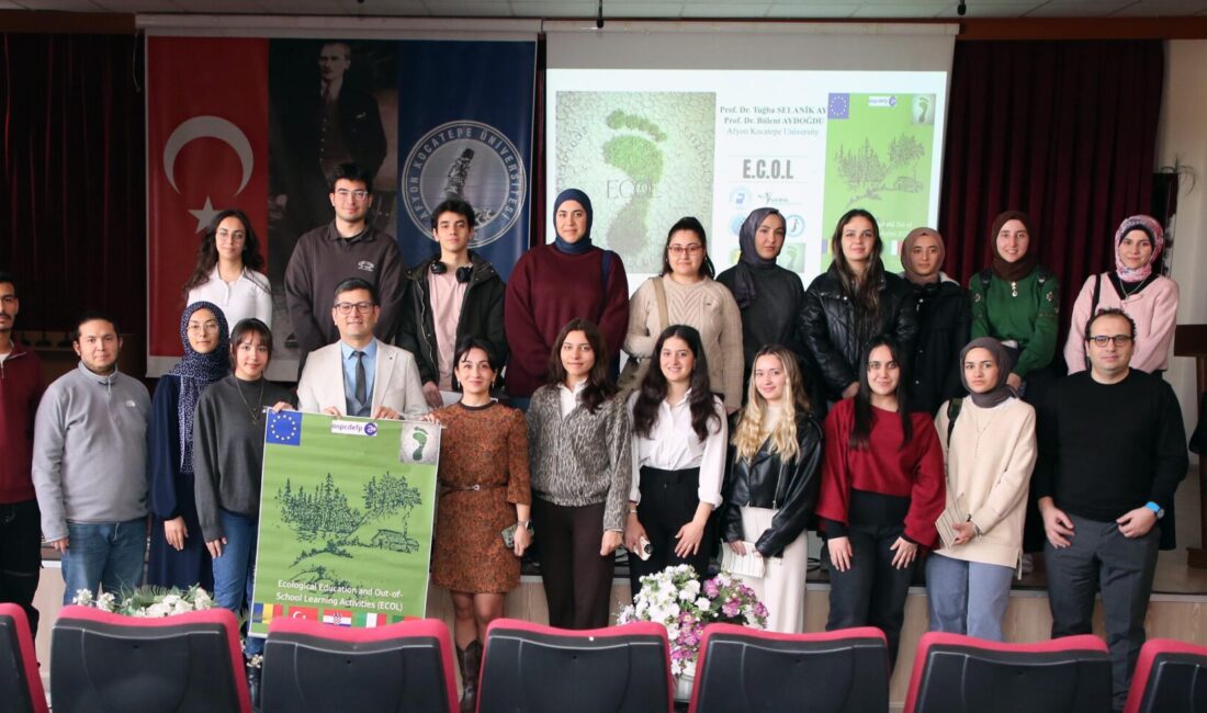 Afyon Kocatepe Üniversitesi’nin (AKÜ) ortağı olduğu Erasmus+ KA220-SCH Okul Eğitimi