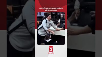 Bulduğu fırsatı değerlendiren küçük bir çocuk 📶https://kanal3.com.tr/ Sosyal Medya Hesaplarımızı