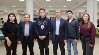 Afyonkarahisar Valiliği himayelerinde ve hayırseverlerin destekleriyle düzenlenen geleneksel iftar buluşmaları,