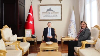Afyonkarahisar Belediye Başkanı Burcu Köksal, Vali Dr. Naci Aktaş’a hayırlı