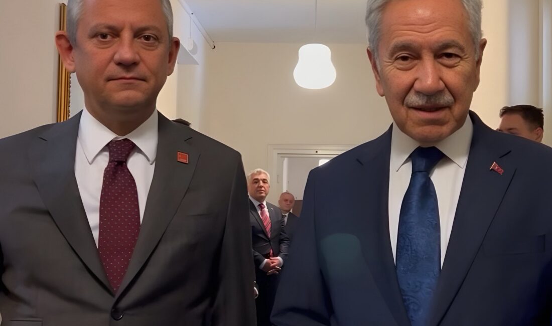Siyasetin tecrübeli isimlerinden Bülent Arınç, İstanbul Büyükşehir Belediye Başkanı Ekrem