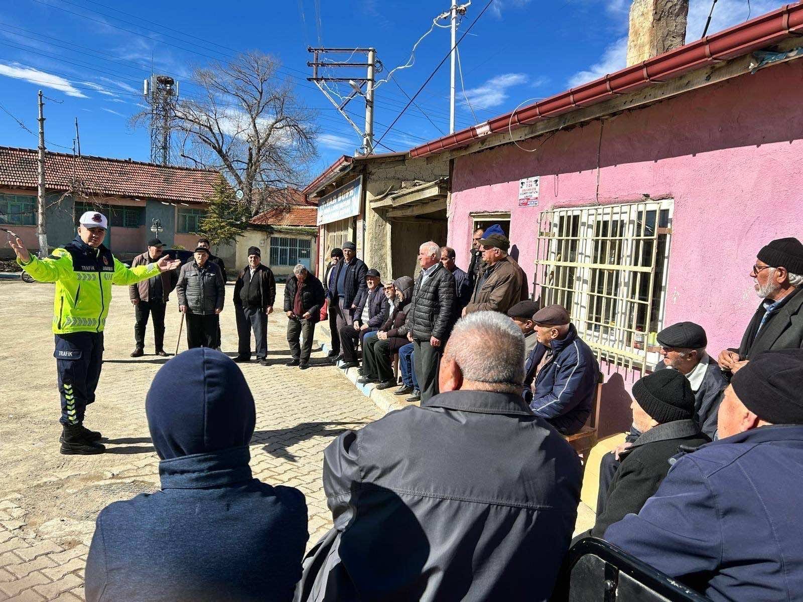 Afyonkarahisar İl Jandarma Komutanlığı ekiplerince Çobanlar, Sinanpaşa, Dinar ve Evciler