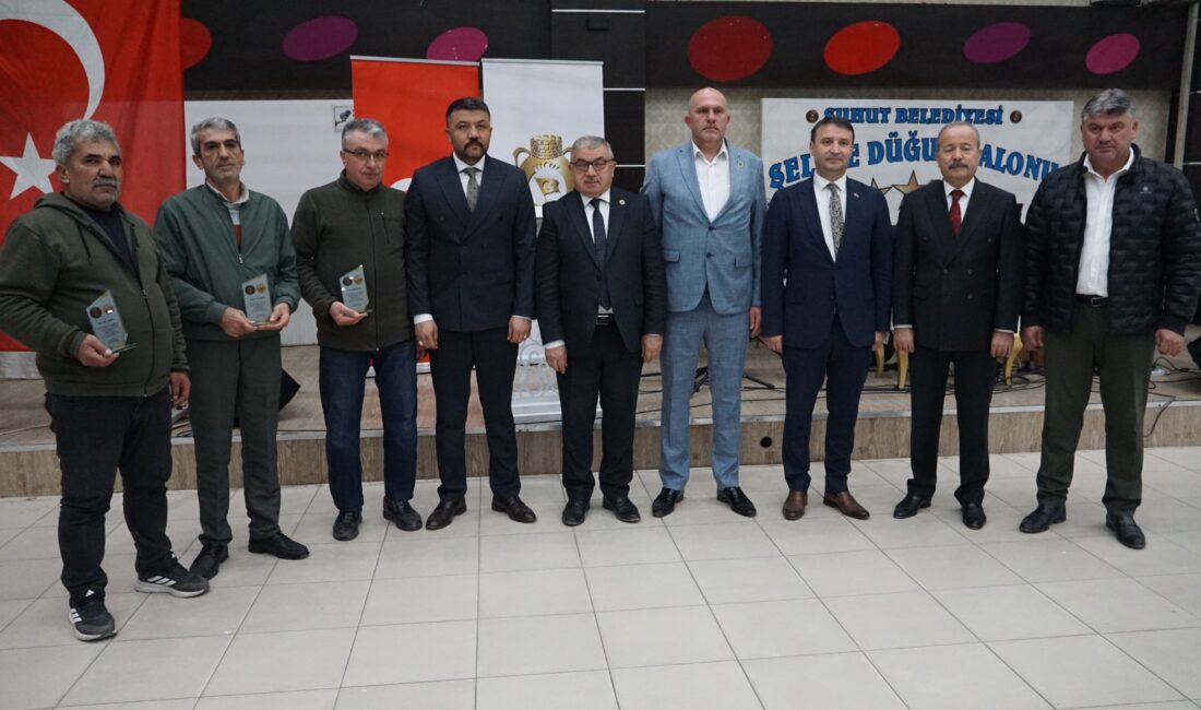 Şuhut ilçesinde düzenlenen iftar programında konuşan Şuhut Belediye Başkanı Muhittin