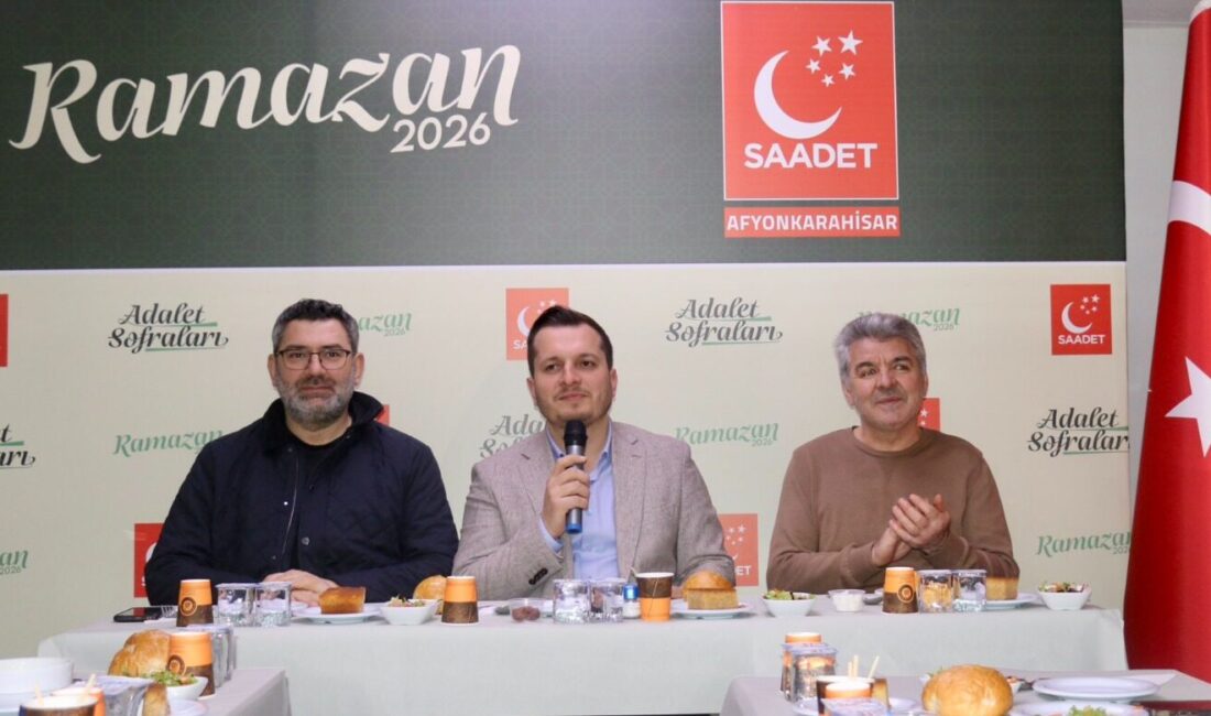 Saadet Partisi Afyonkarahisar İl Başkanlığı tarafından düzenlenen iftar programında, engelli