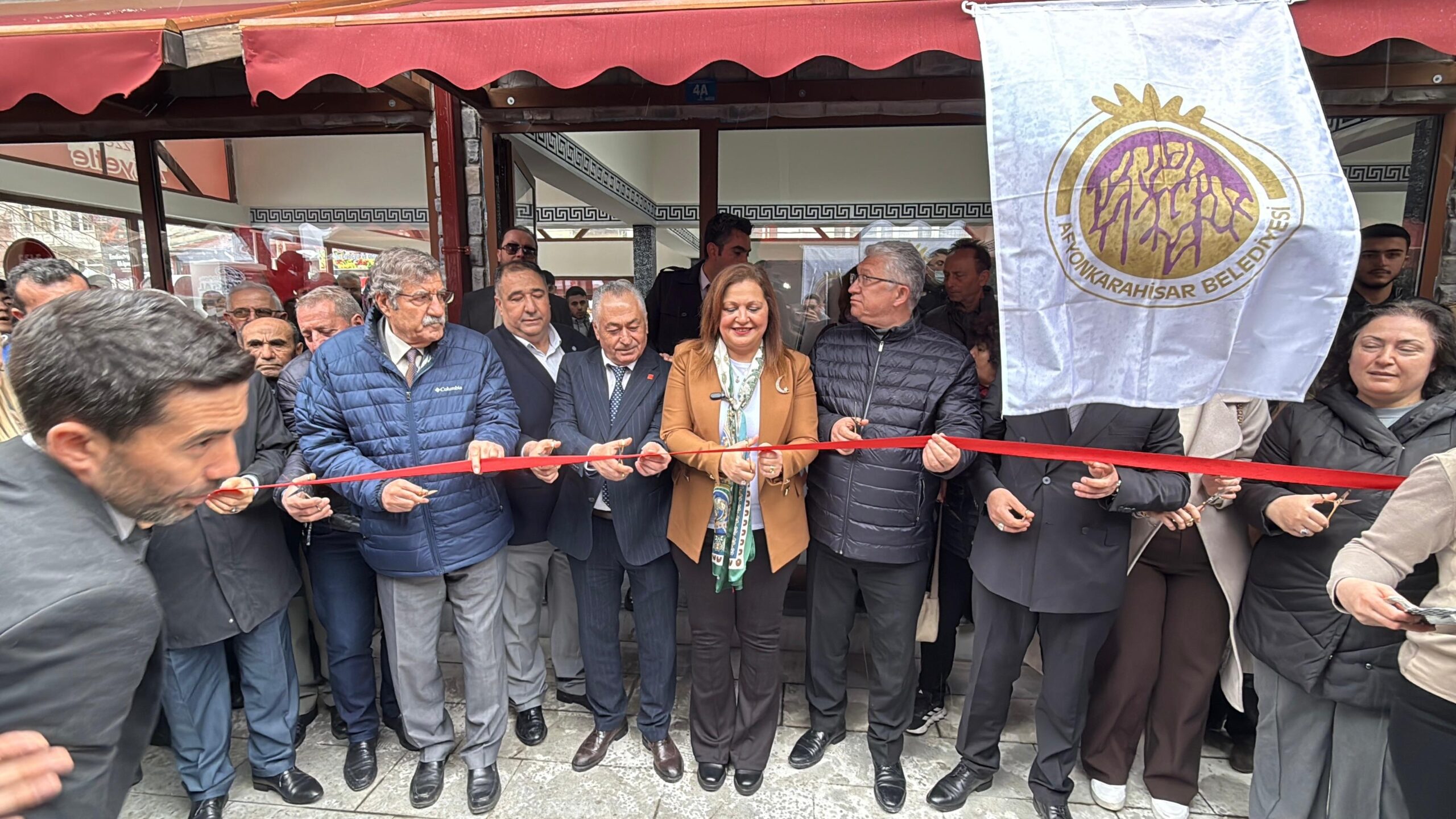 Afyonkarahisar Belediyesi, sosyal belediyecilik çalışmaları kapsamında şehre yeni bir halk