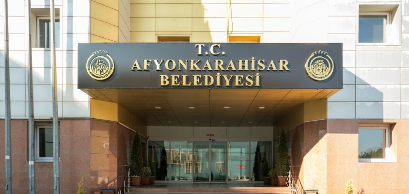 Afyonkarahisar Belediyesi, Fakı Paşa Mahallesi'nde yürütülen kanalizasyon ve yağmur suyu