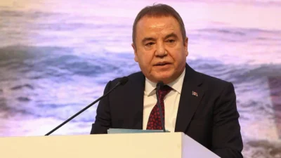 Antalya Büyükşehir Belediyesi'ne yönelik rüşvet ve yolsuzluk soruşturması kapsamında yargılanan