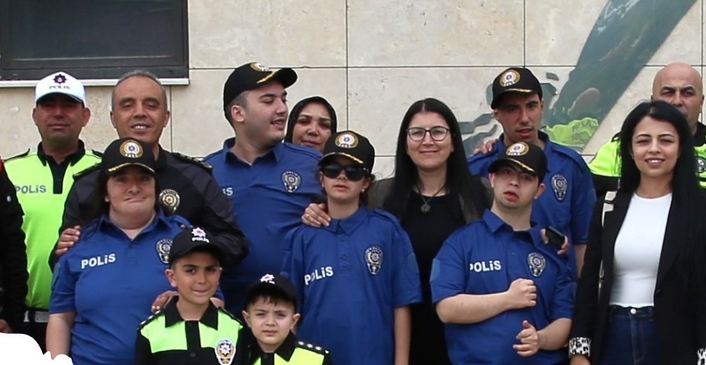 Afyonkarahisar İl Emniyet Müdürü Ahmet Birtan Erol, 2 Nisan Dünya