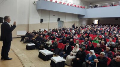 Afyonkarahisar İl Müftülüğü tarafından kutsal topraklara gidecek hacı adaylarına yönelik