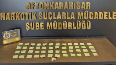 Afyonkarahisar’da polis tarafından torbacı diye adlandırılan uyuşturucu satıcılarına yönelik yapılan